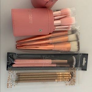 Boxycharm brushes NIB 100% authentic